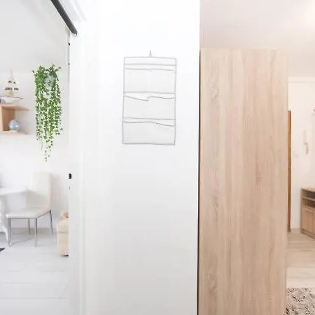 Nowakowka 2 Sypialnie W Centrum Stronia Slaskiego Апартаменты Строне-Слёнске