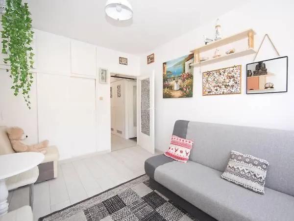 Апартаменты Nowakowka 2 Sypialnie W Centrum Stronia Slaskiego Строне-Слёнске