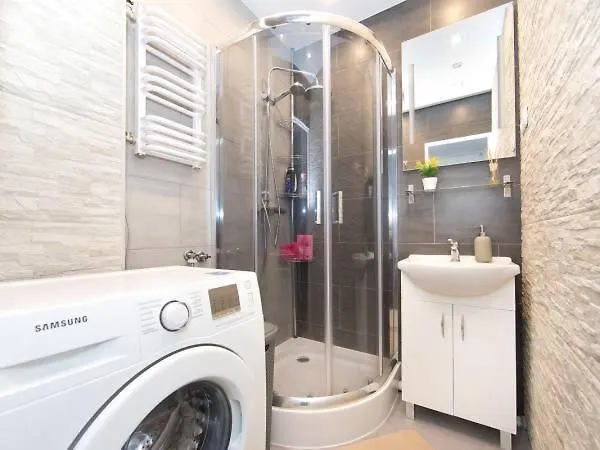 Апартаменты Nowakowka 2 Sypialnie W Centrum Stronia Slaskiego *